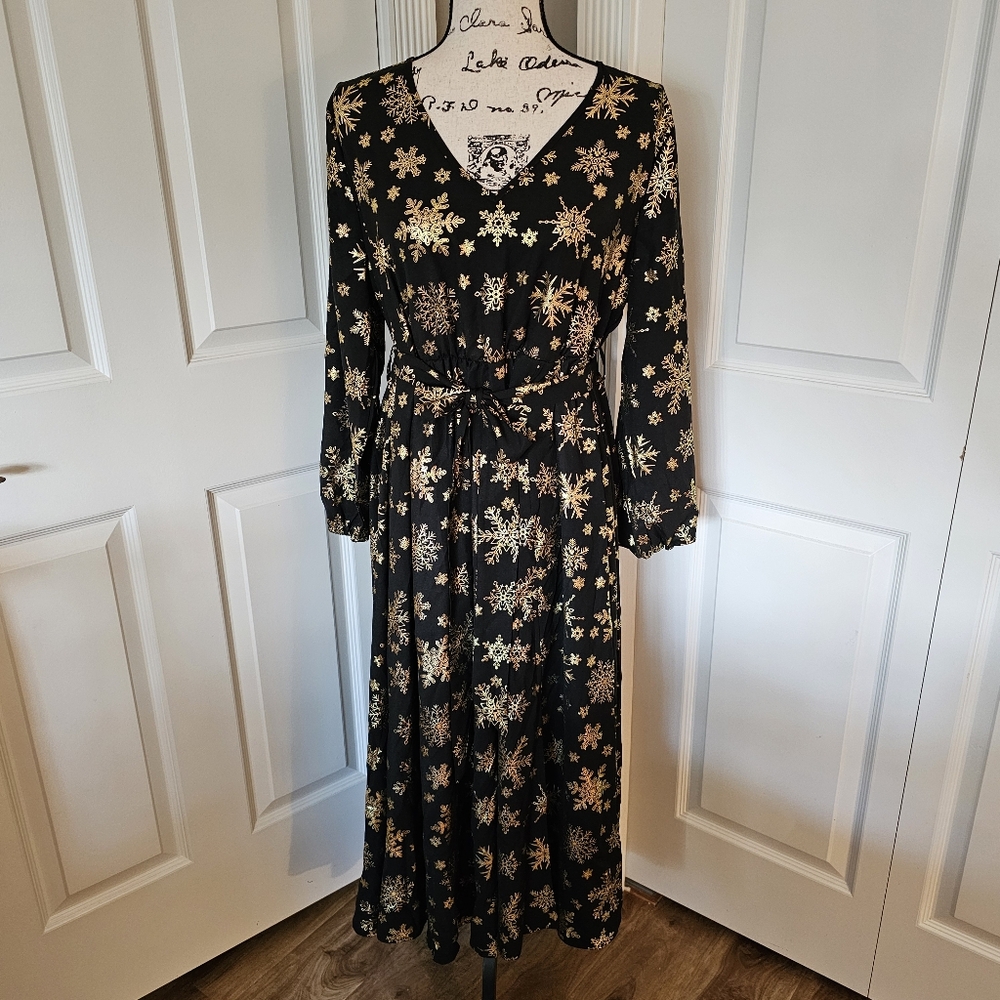 Bloomchic Holiday Snowflake Dress